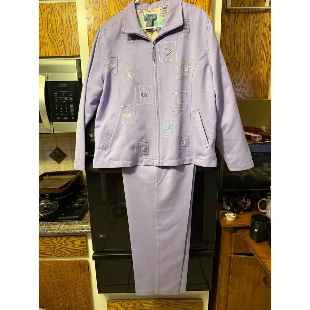 Koret‎ Womens Lavender Purple Embroidered Zip Jacket and Pants Set Size Large
